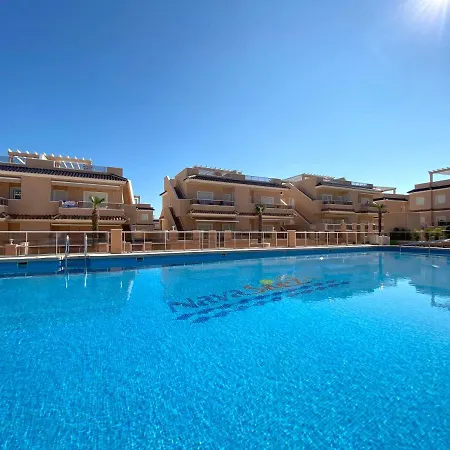 Vista Azul - Punta Prima - Y Piscina *
